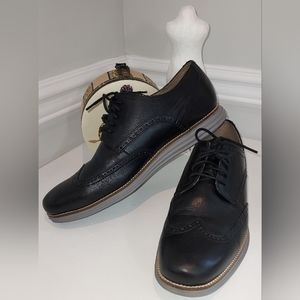 Cole Haan Grand OS Lace Up  Mens Dress Shoe
